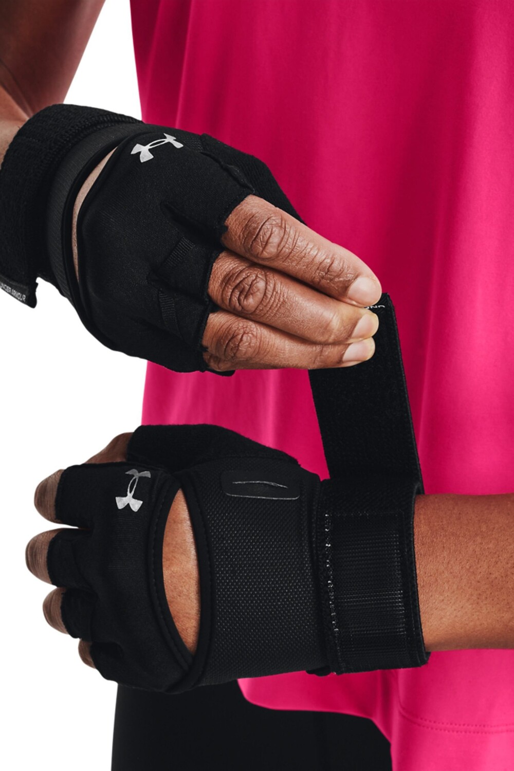 

Черные тяжелоатлетические перчатки Under Armour, черный