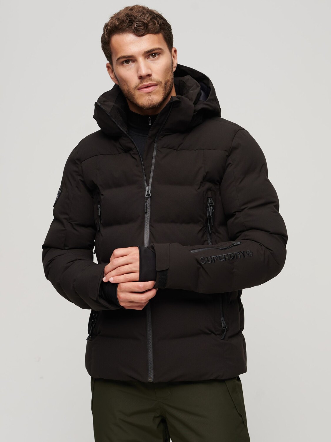 

Пуховик Ski Radar Luxe Superdry, черный