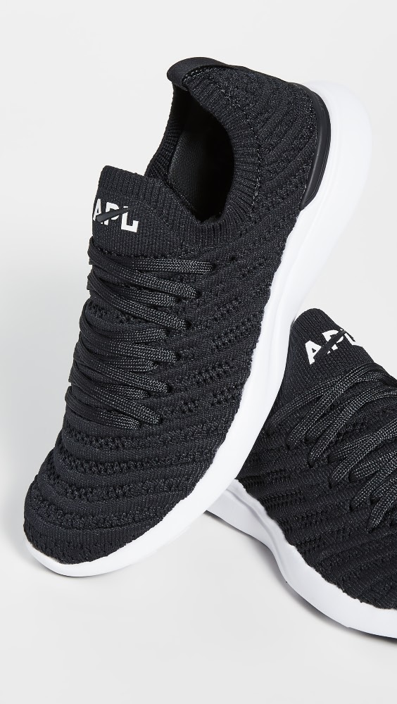 

Кроссовки APL: Athletic Propulsion Labs Techloom Wave, черный