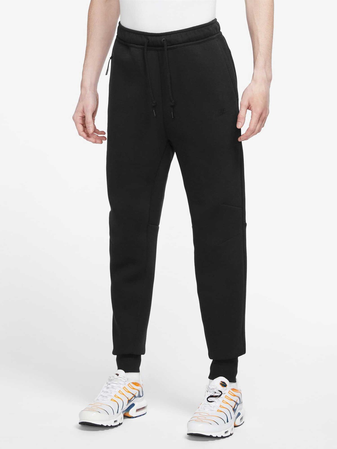 

Спортивные брюки Nike M NK TCH FLC JGGR, черный