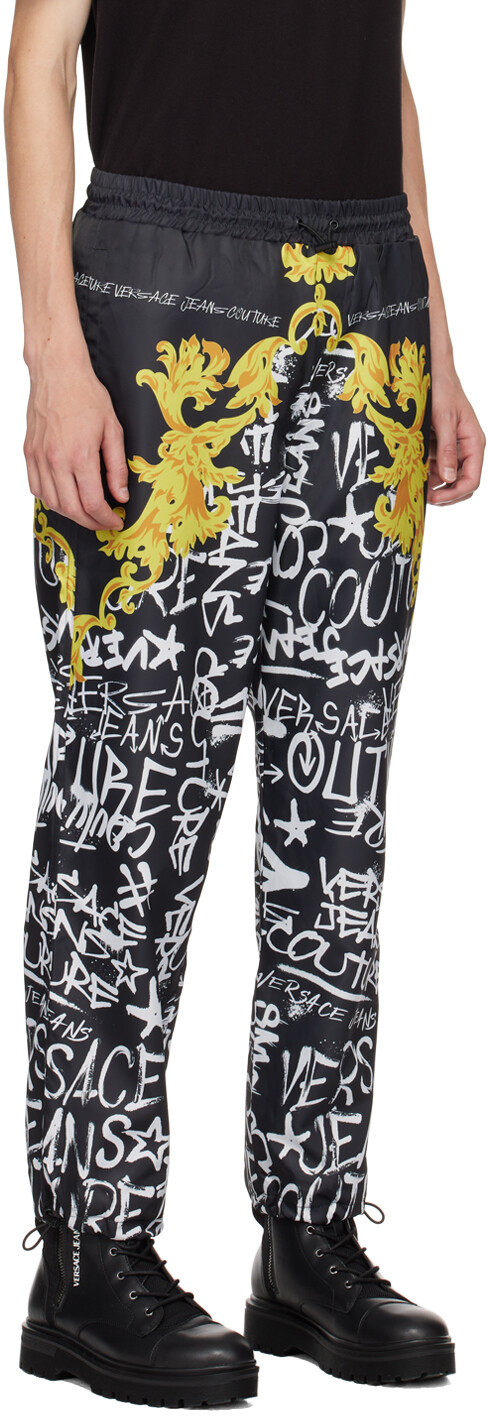 

Черные спортивные штаны с граффити Versace Jeans Couture