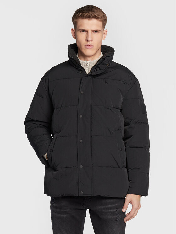 

Пуховик оверсайз Calvin Klein, черный