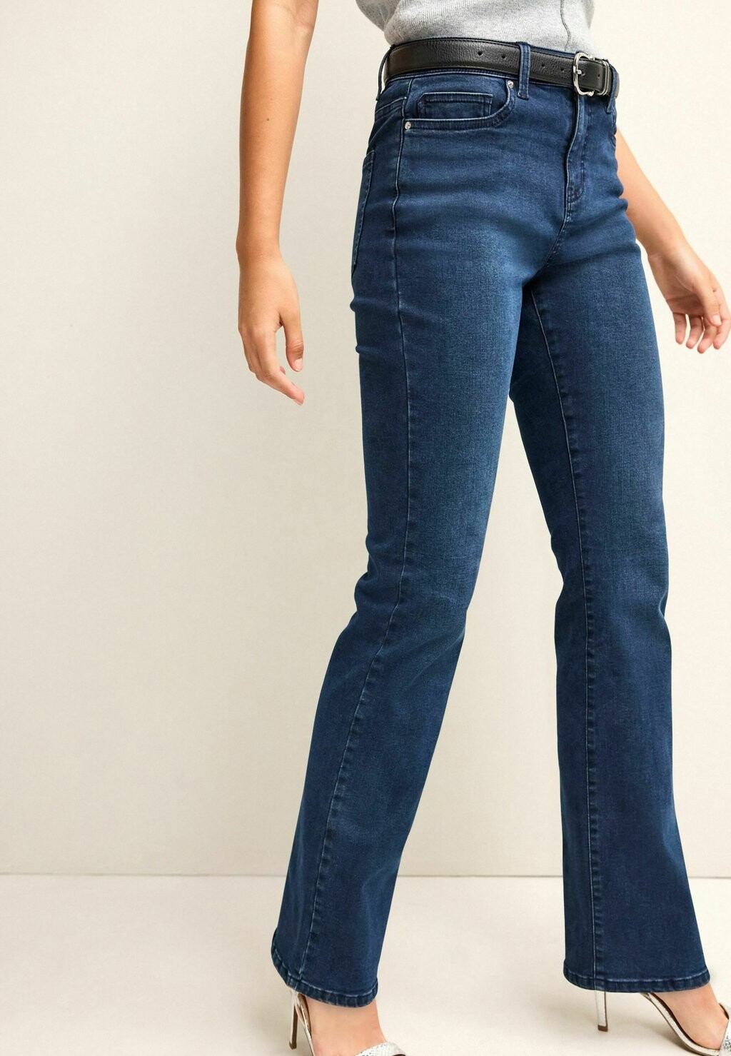 

Джинсы Bootcut Standard Next, цвет inky blue wash