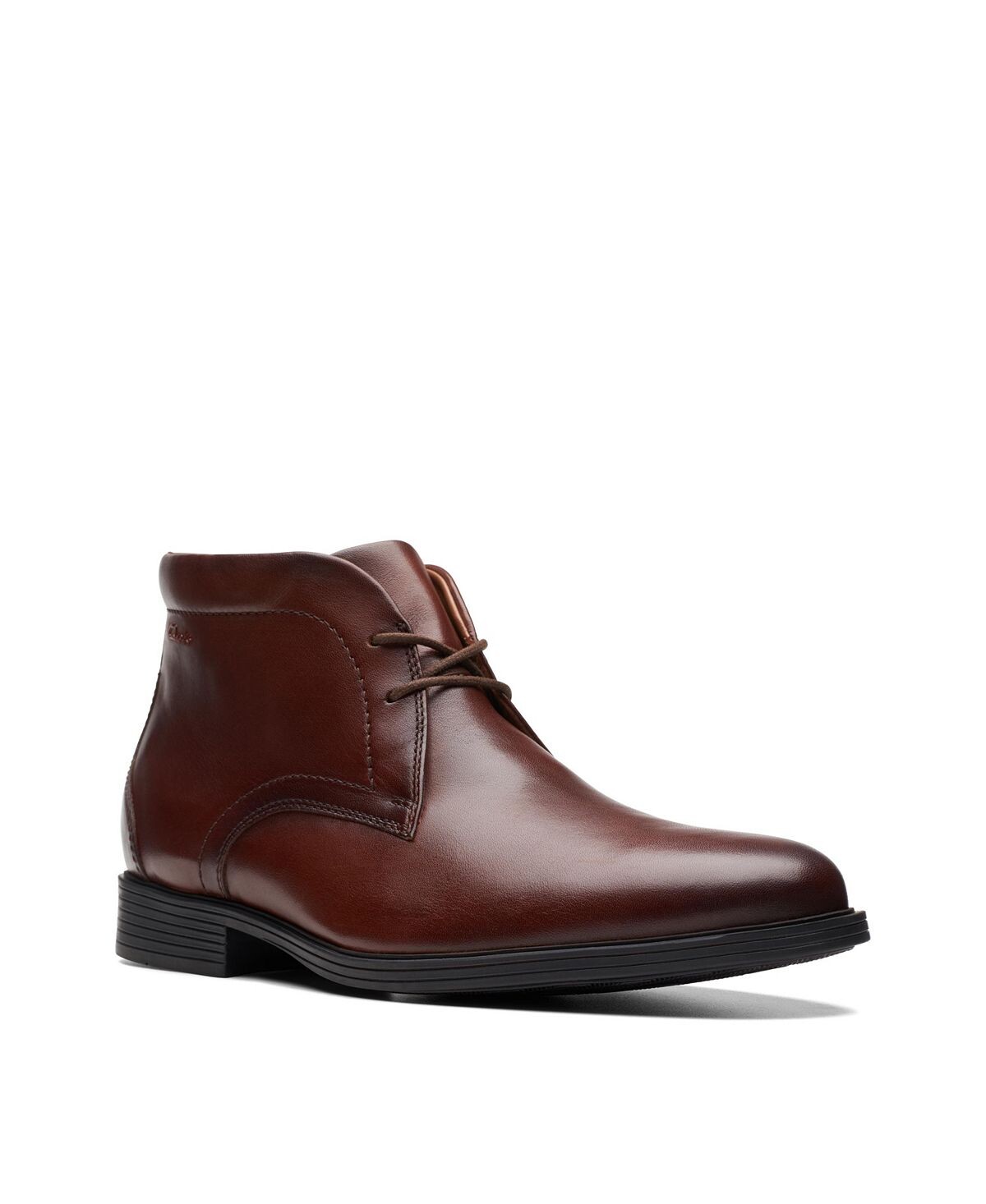 

Мужская коллекция Кожаные ботинки на шнуровке Whiddon средней длины Clarks