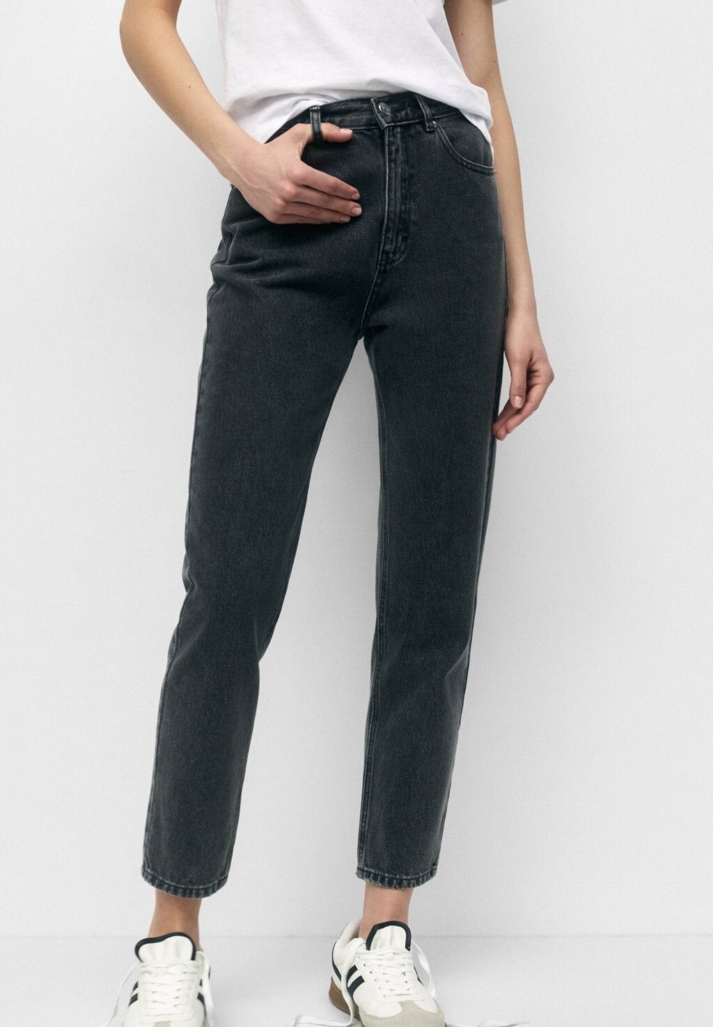 

Джинсы-сигареты PULL&BEAR, светло-серый