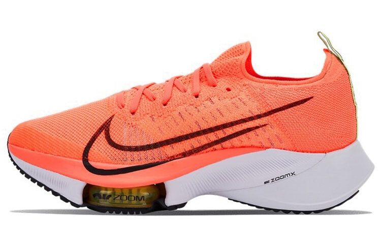 

Кроссовки Nike Air Zoom Tempo Next% FK Оранжевый