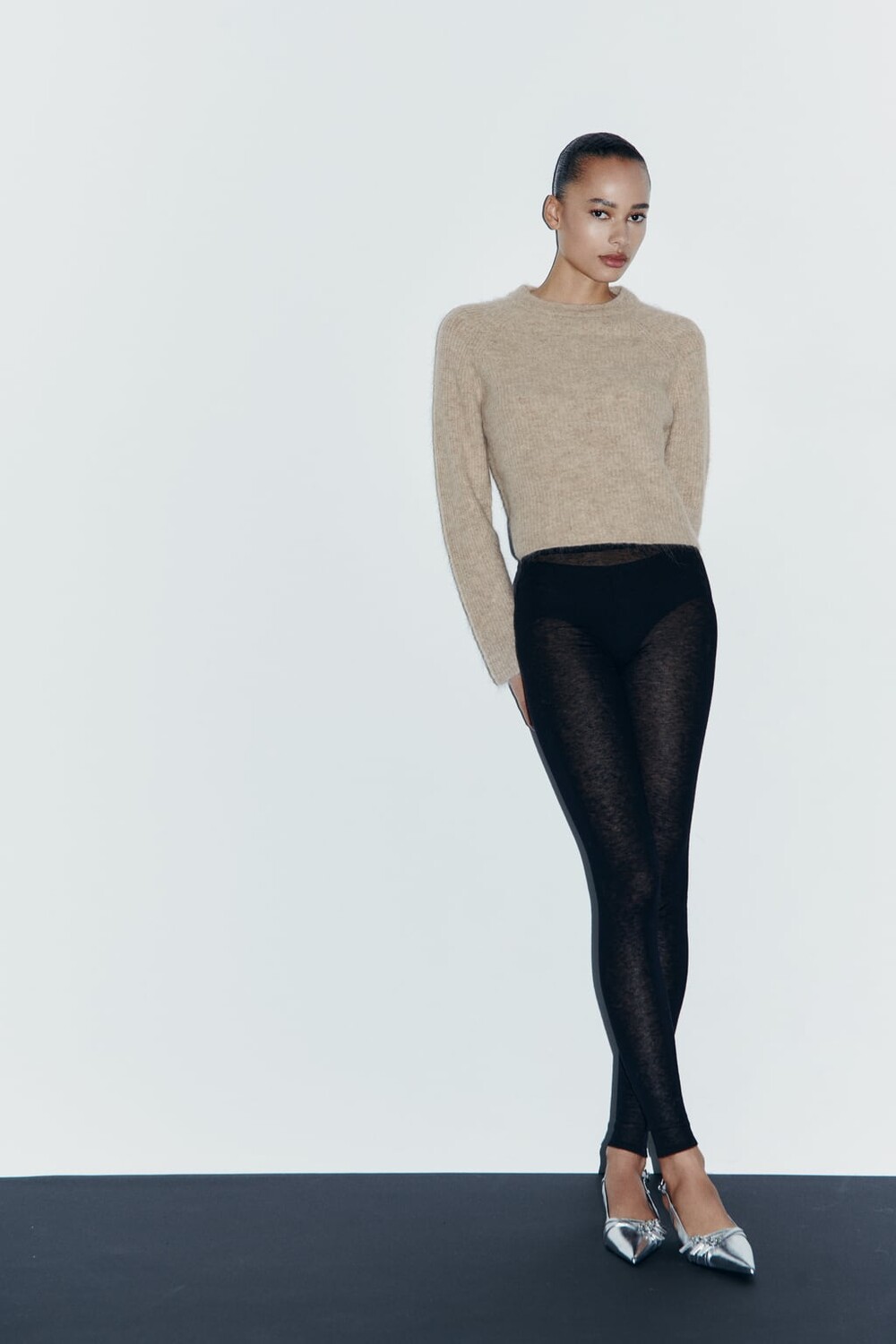 

Базовый свитер из смеси шерсти и альпаки ZARA, коричневый