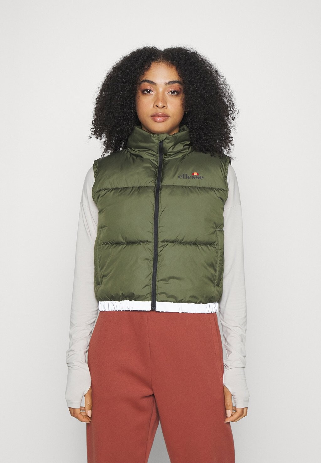 

Жилет REYNTA Ellesse, цвет khaki