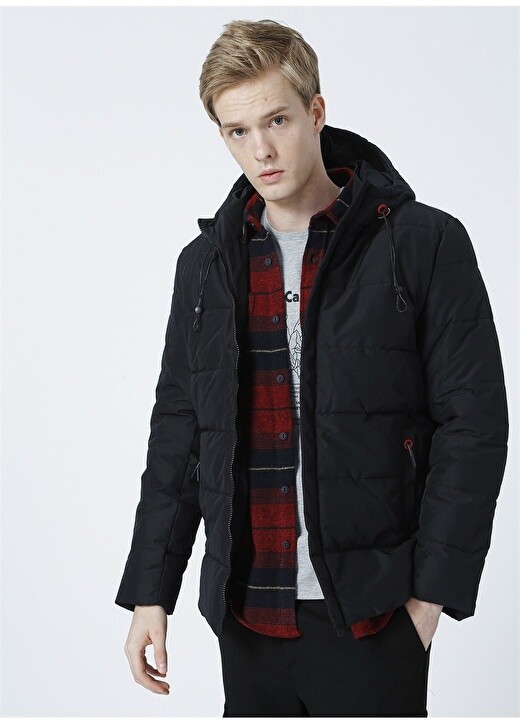

Черное мужское пальто Aeropostale, Черный