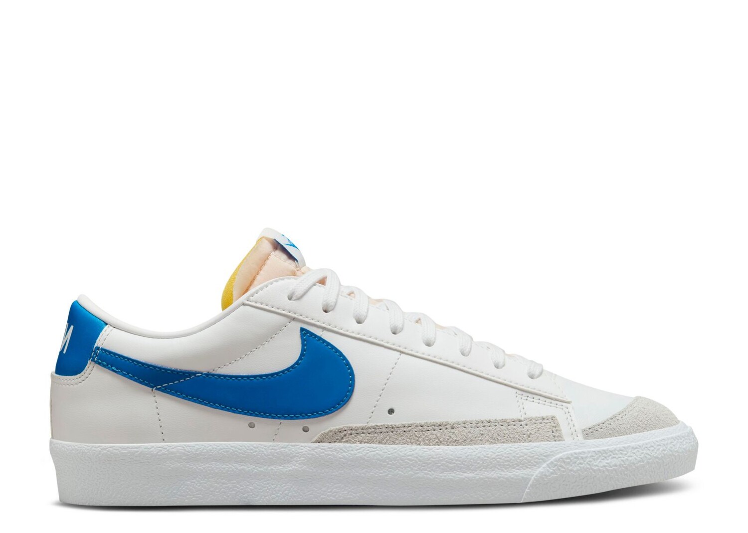 

Кроссовки Nike Blazer Low '77 Vintage 'Summit White Photo Blue', белый