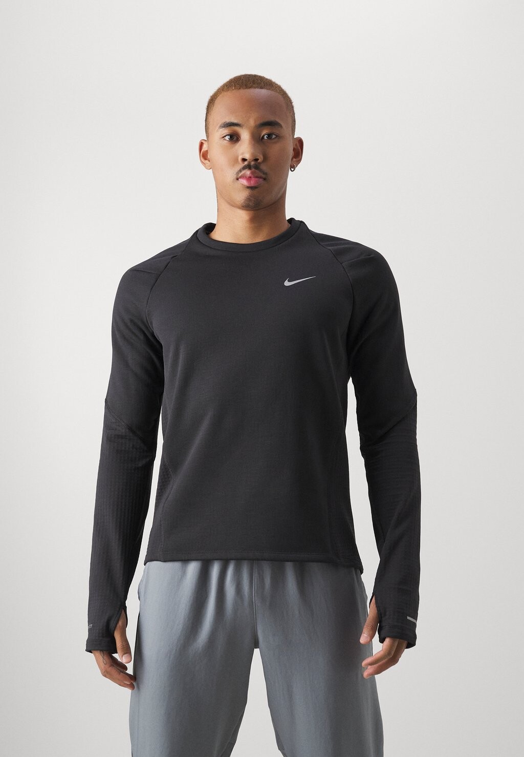 

Толстовка Crew Nike, цвет black/silver
