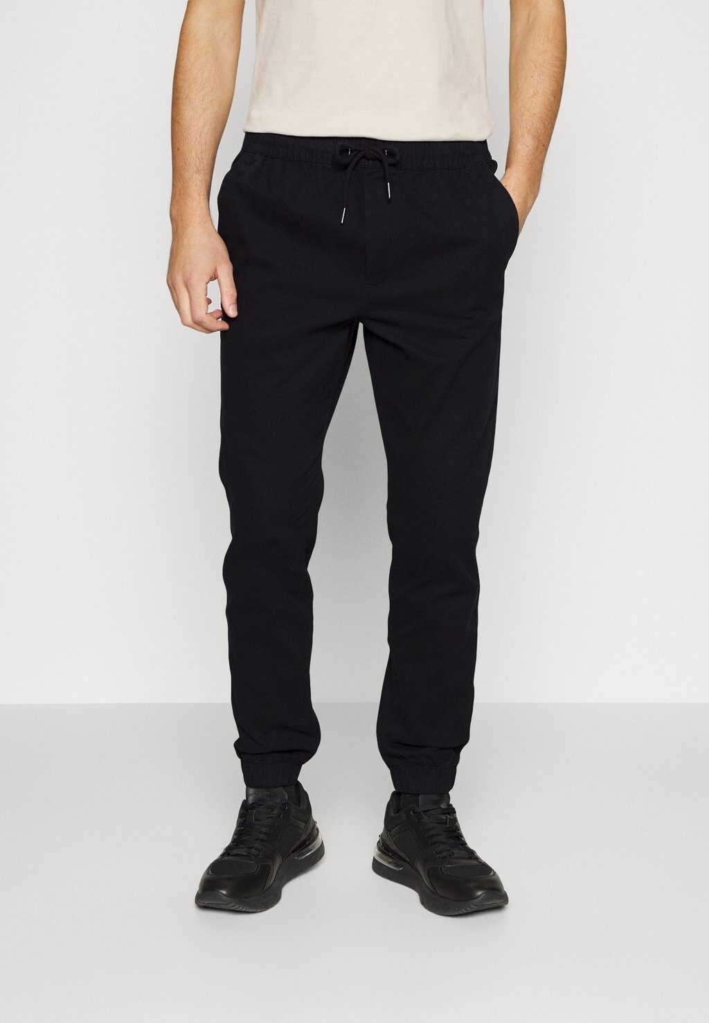 

Брюки Jpstgordon Jjdave Jack & Jones, черный