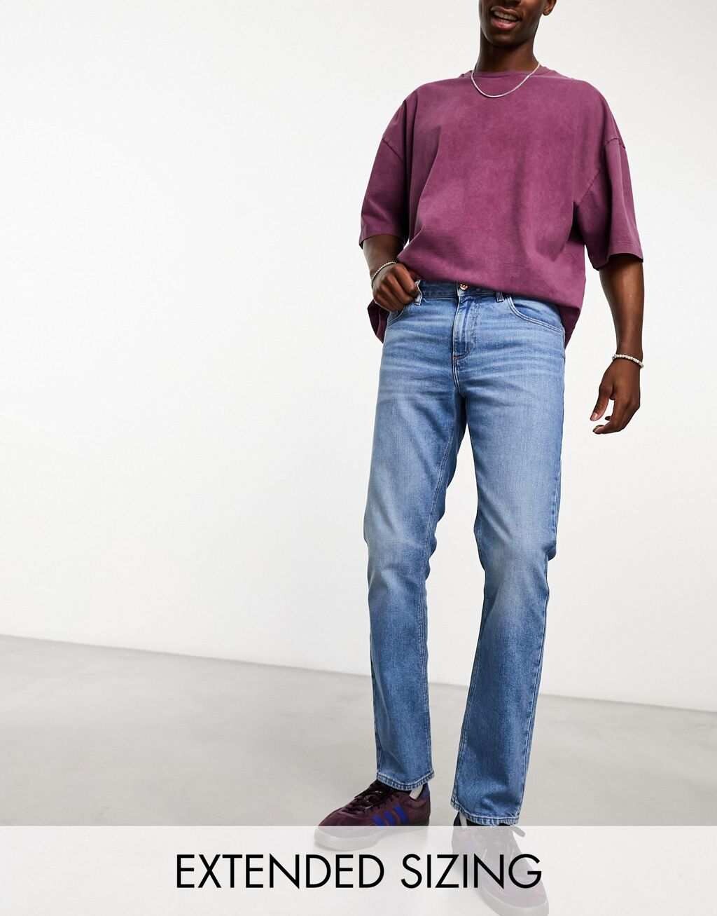 

Голубые узкие джинсы ASOS DESIGN