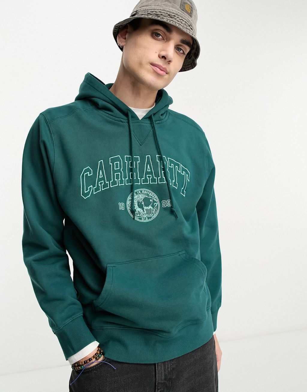 

Зеленая худи с монетами Carhartt WIP