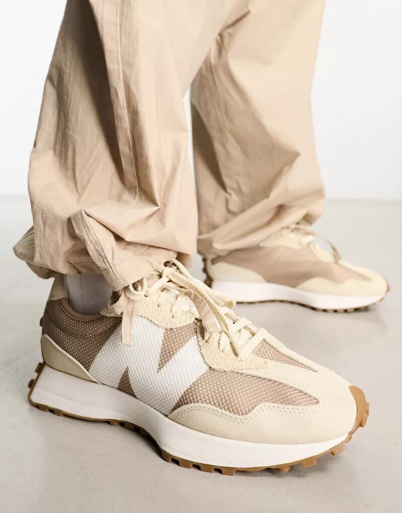 

Кроссовки New Balance 327 овсяного цвета