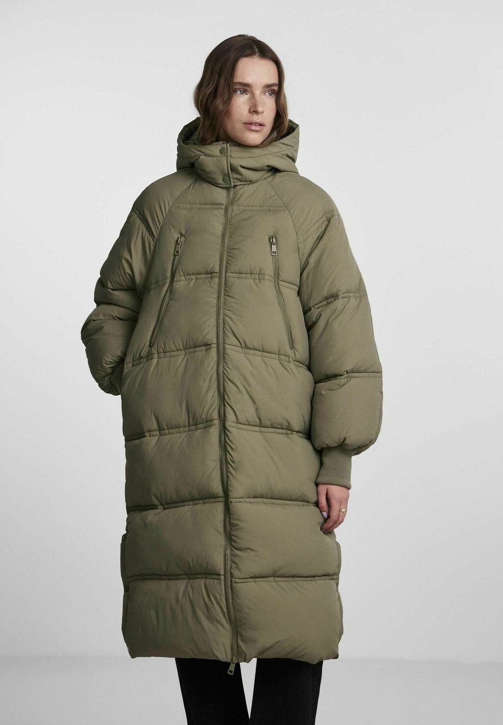 

Зимнее пальто Pieces PCJORDYNN, цвет deep lichen green