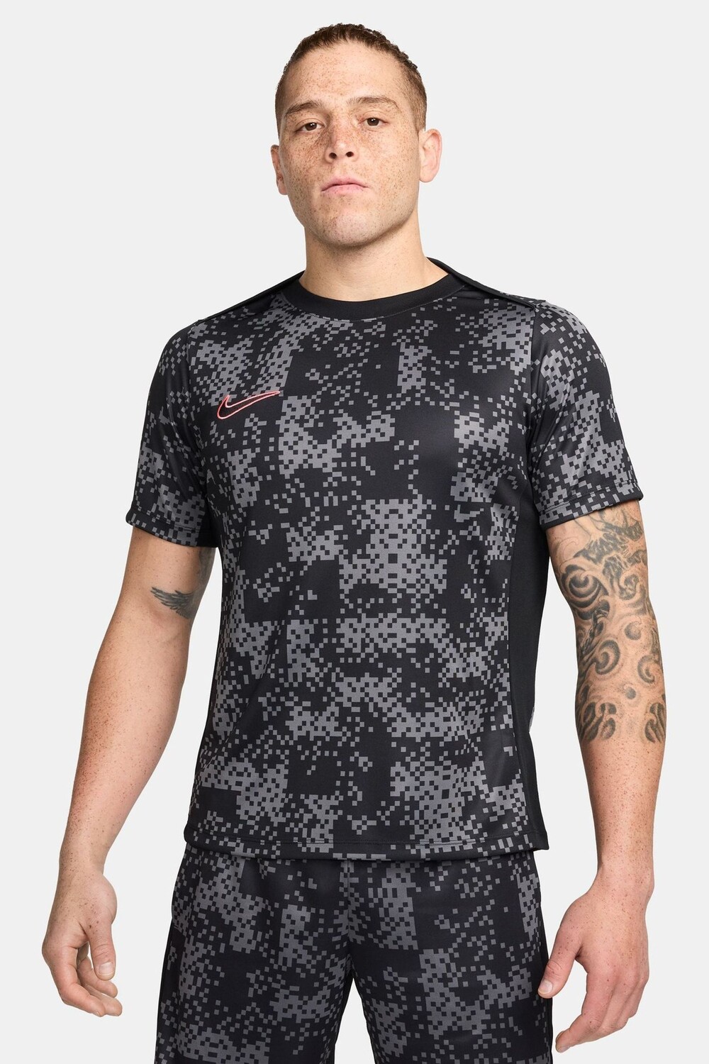 

Тренировочная футболка Academy pro dri fit Nike, черный