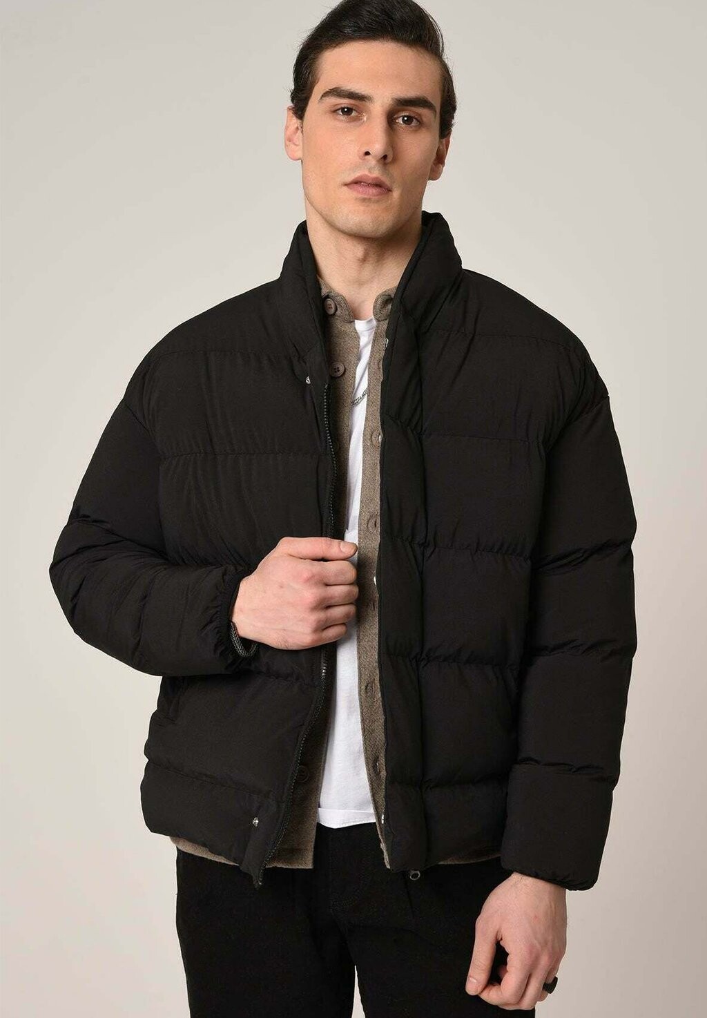 

Зимняя куртка Antioch, цвет black