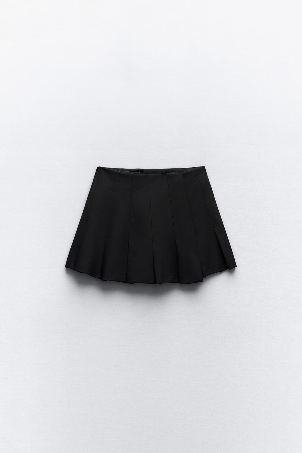 

Мини-юбка с складками ZARA, черный