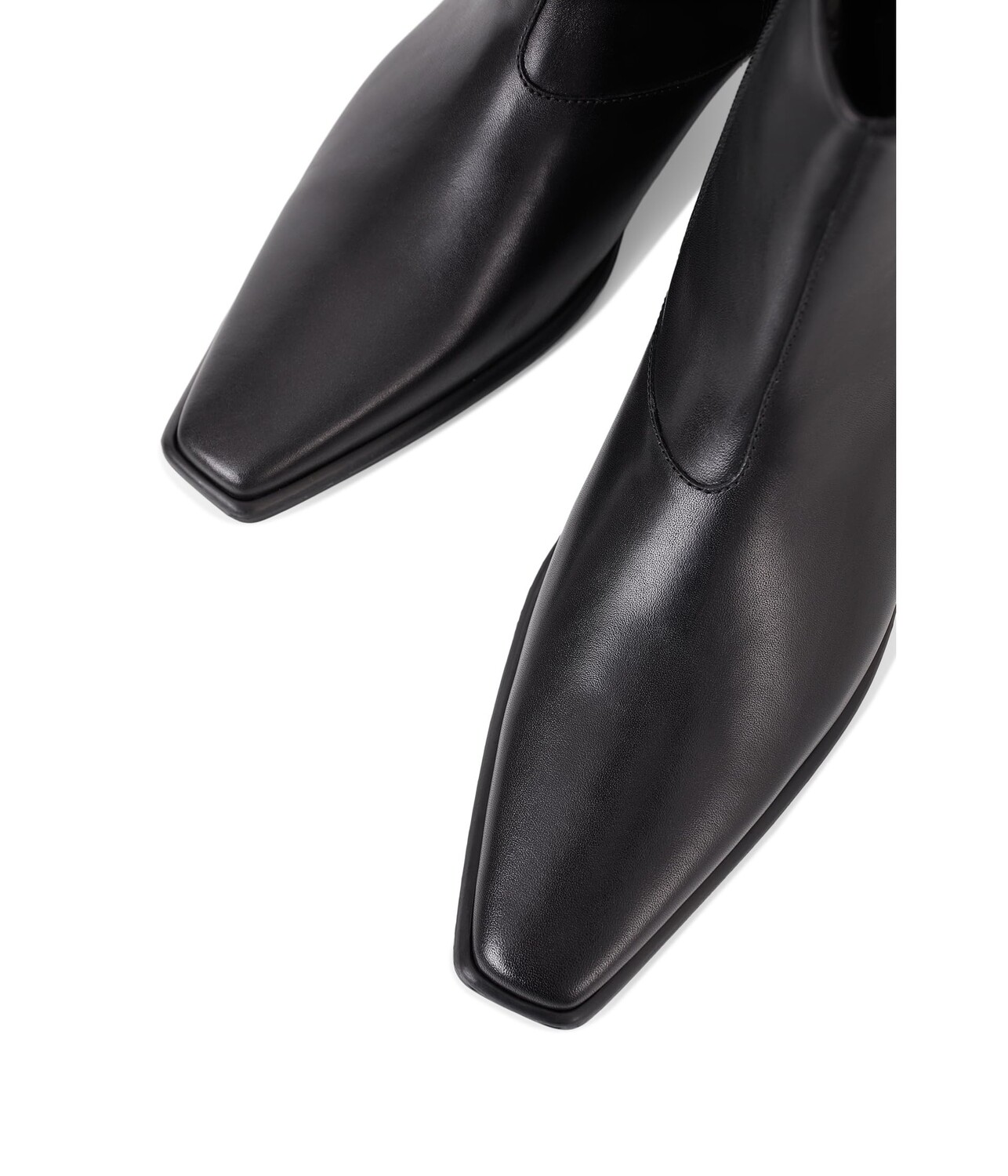 

Ботинки Vagabond Shoemakers Nella Leather Bootie, черный