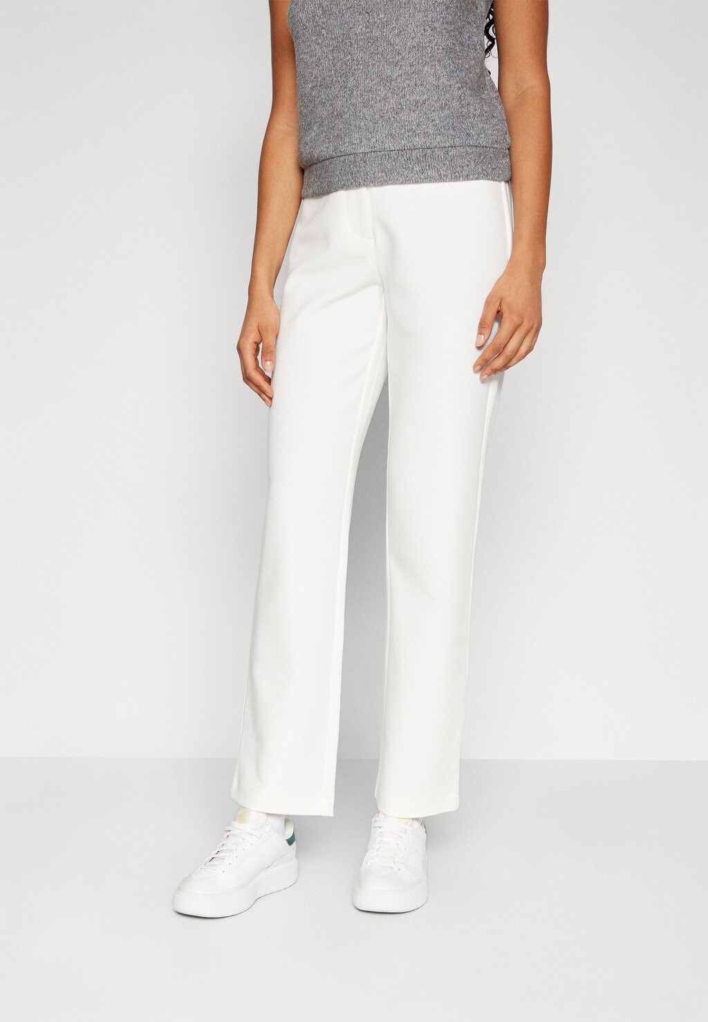 

Брюки Yasizzie Straight Pant Celeb YAS, цвет star white