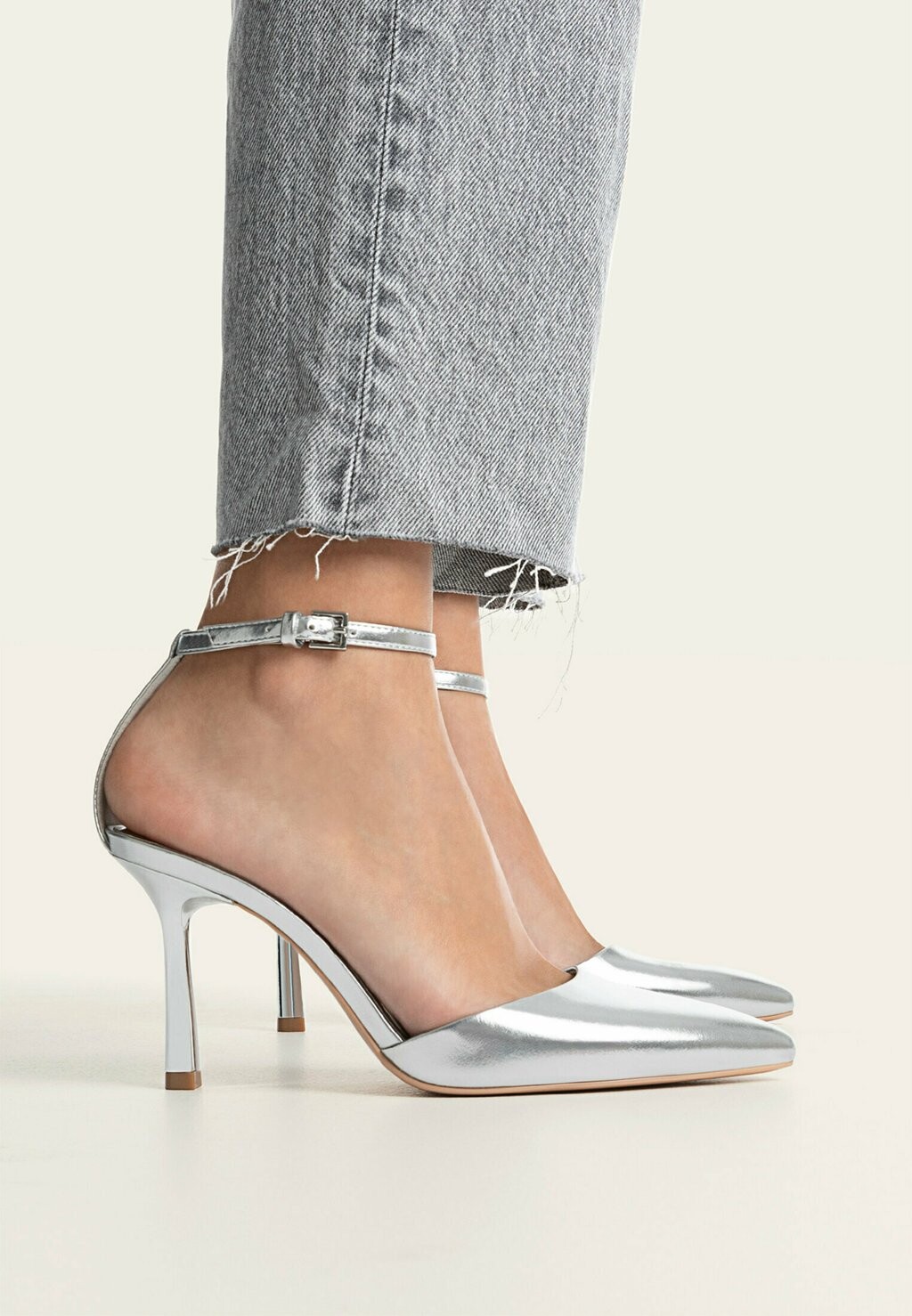 

Туфли Stradivarius