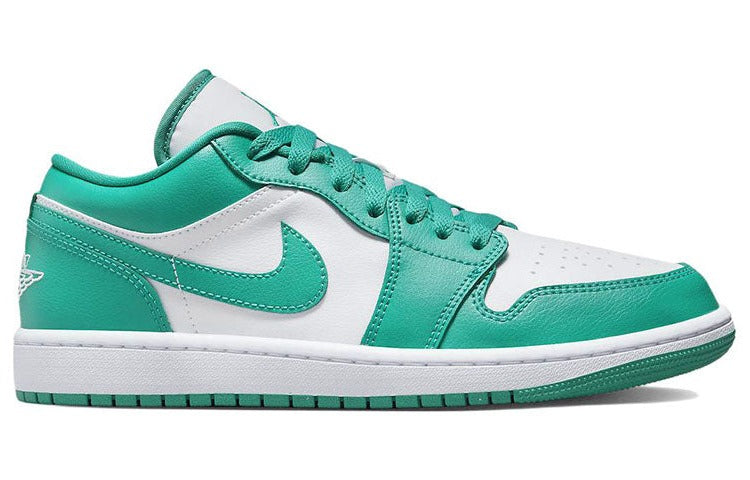 

Кроссовки Nike Air Jordan 1 Low New Emerald (W), изумрудный / белый