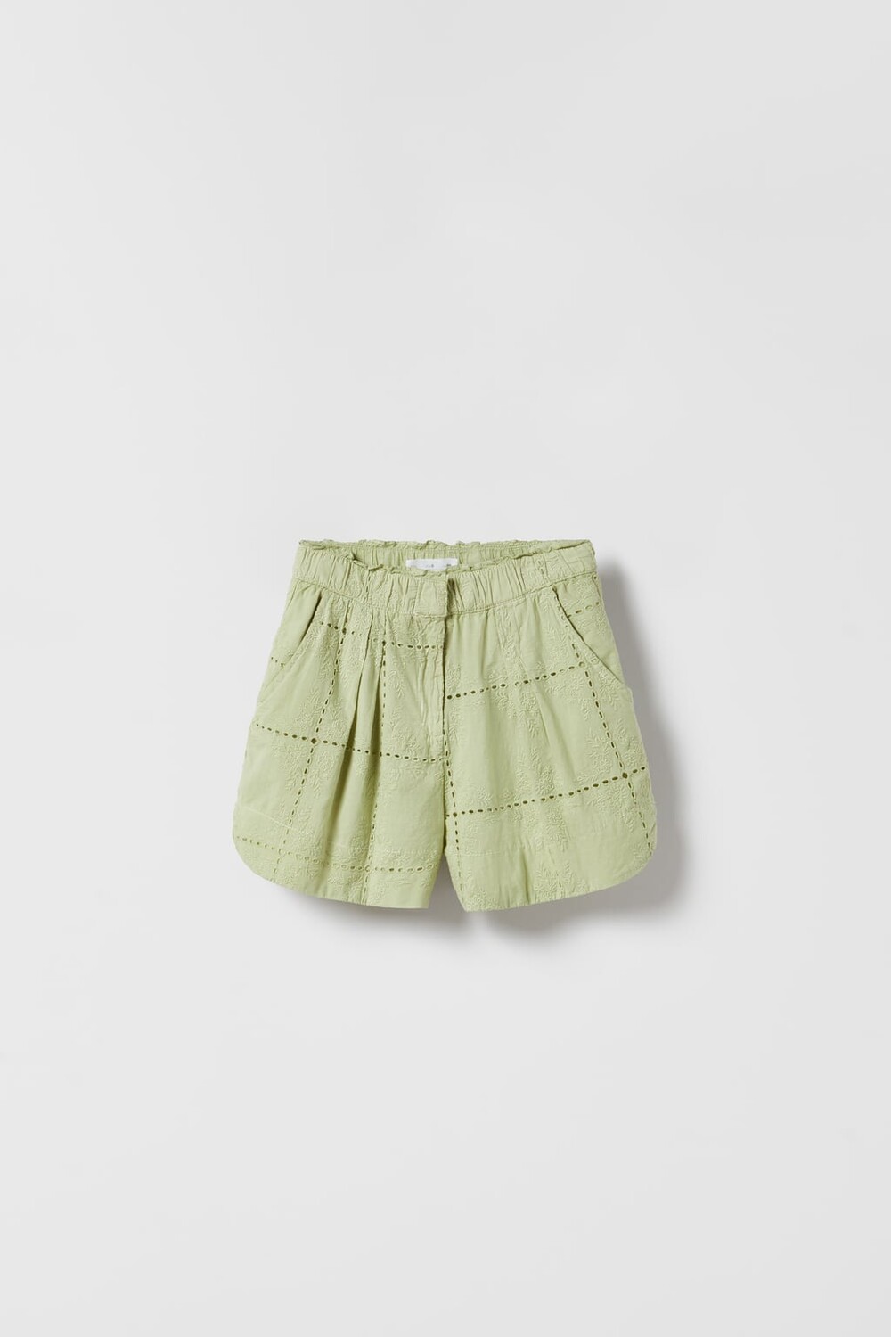 

Шорты бермуды с вышивкой ZARA, хаки