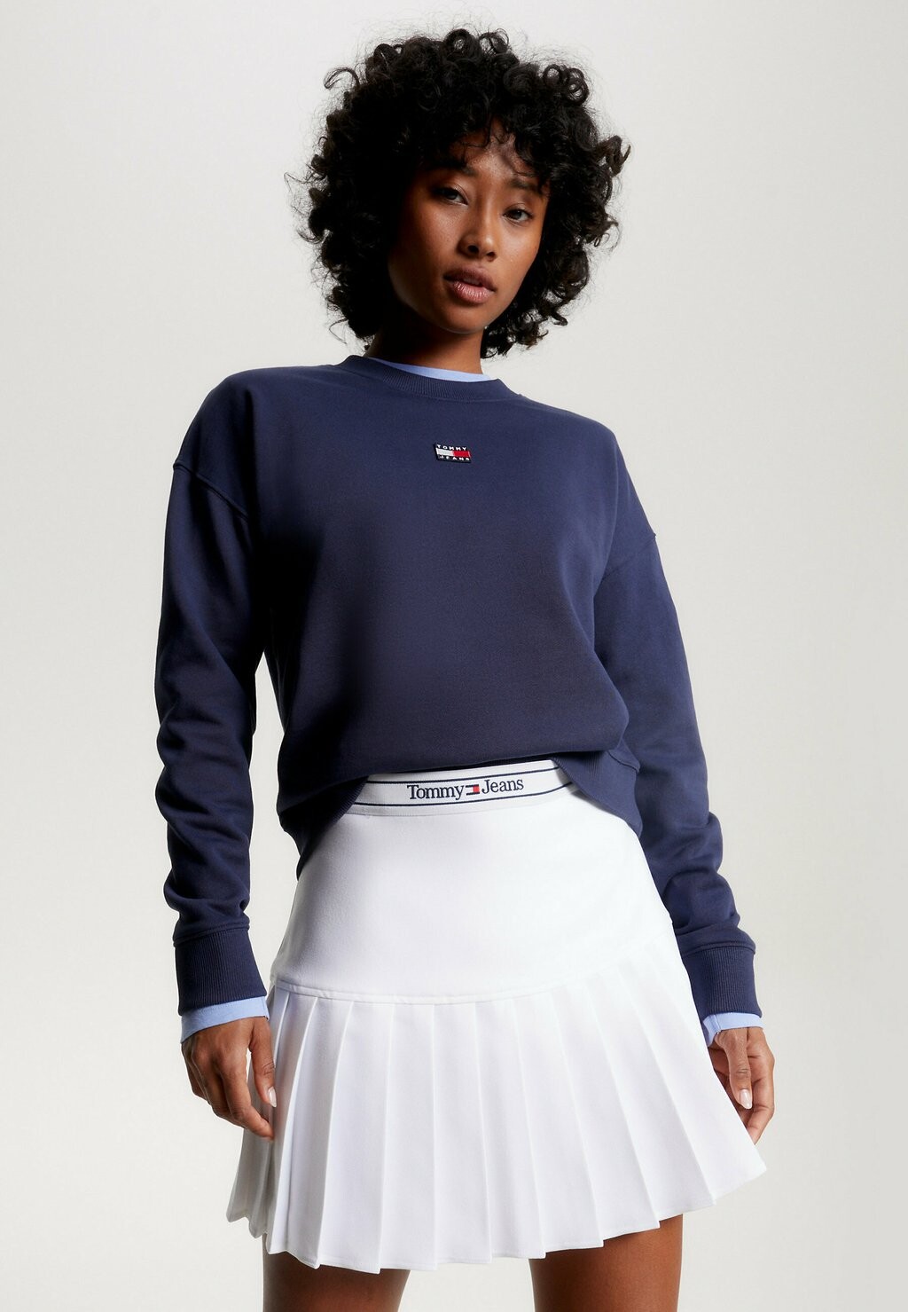 

Толстовка Tommy Jeans
