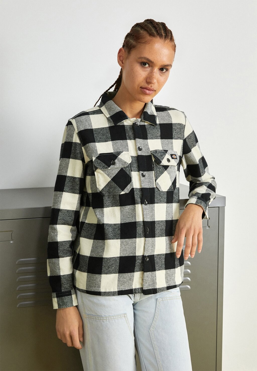 

Блузка на пуговицах Dickies