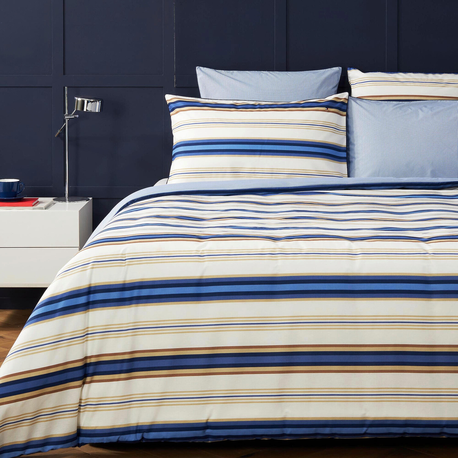 

Постельное белье атлас в полоску iconic stripe Tommy Hilfiger, синий/белый