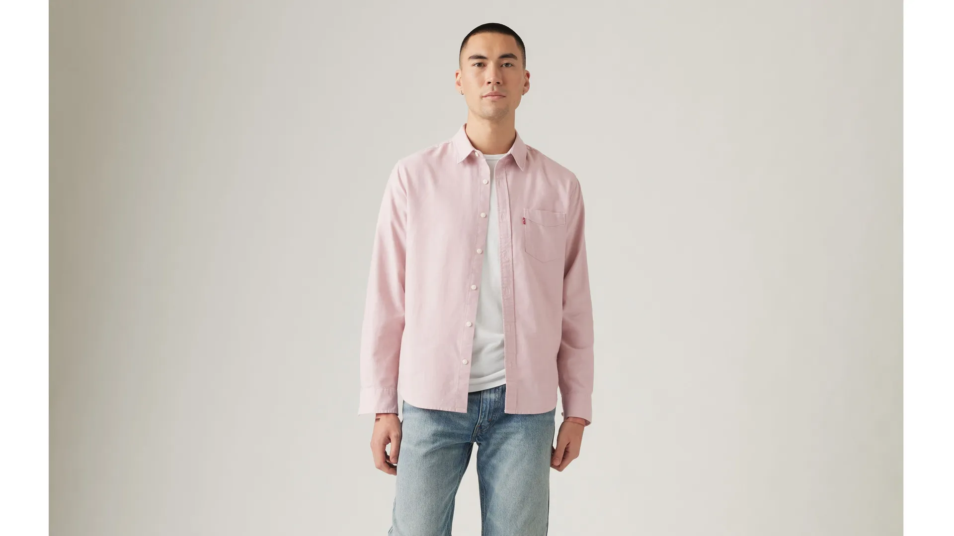 

Классическая рубашка стандартного кроя с одним карманом Levi's, красный