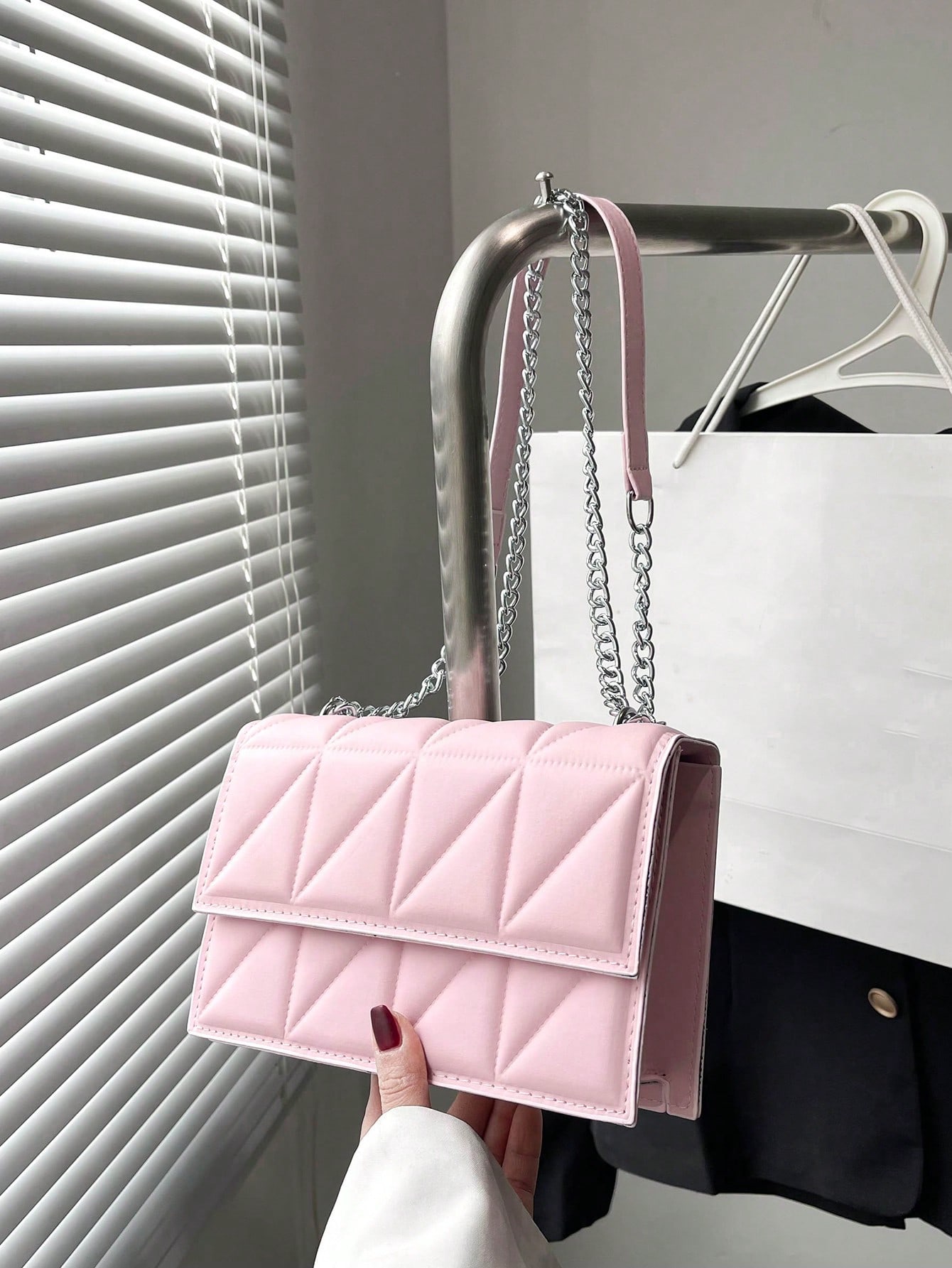 Квадратная стеганая сумка с клапаном и цепочкой, детский розовый цена и фото