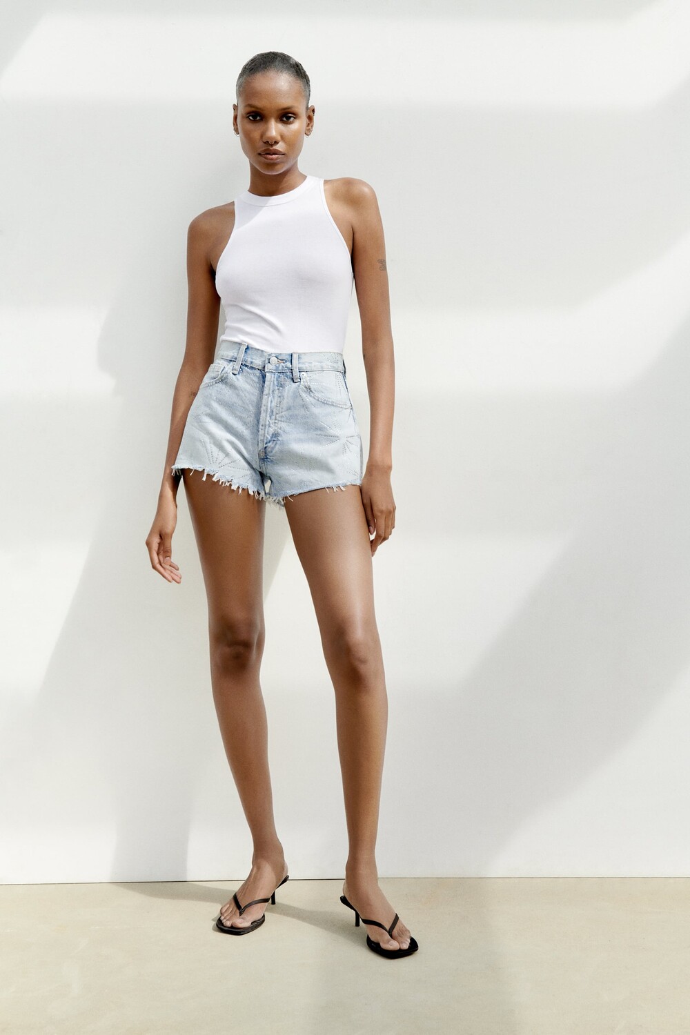 

Шорты из денима trf, обычный пояс, блестящие Zara, голубой
