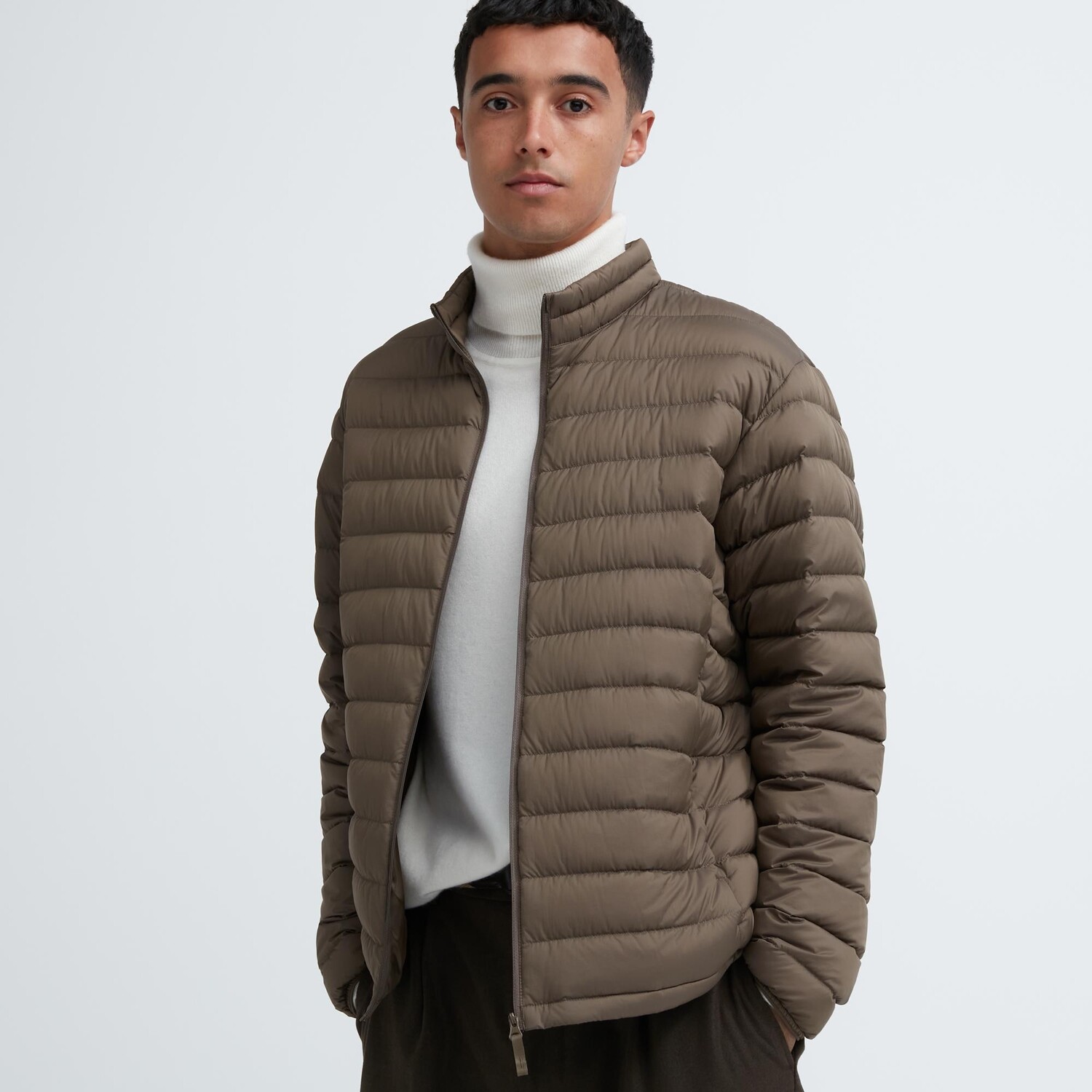 

Пуховик UNIQLO влагооталкивающий, коричневый