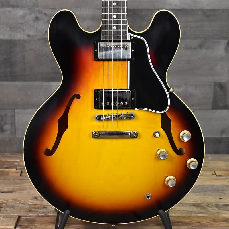 

Электрогитара Gibson Historic 1961 ES-335 Reissue VOS - Vintage Burst with Hard Shell Case