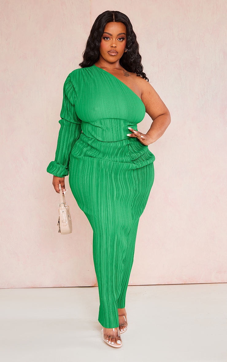 цена PrettyLittleThing Ярко-зеленое платье мидакси со складками на одно плечо и плиссировкой Plus