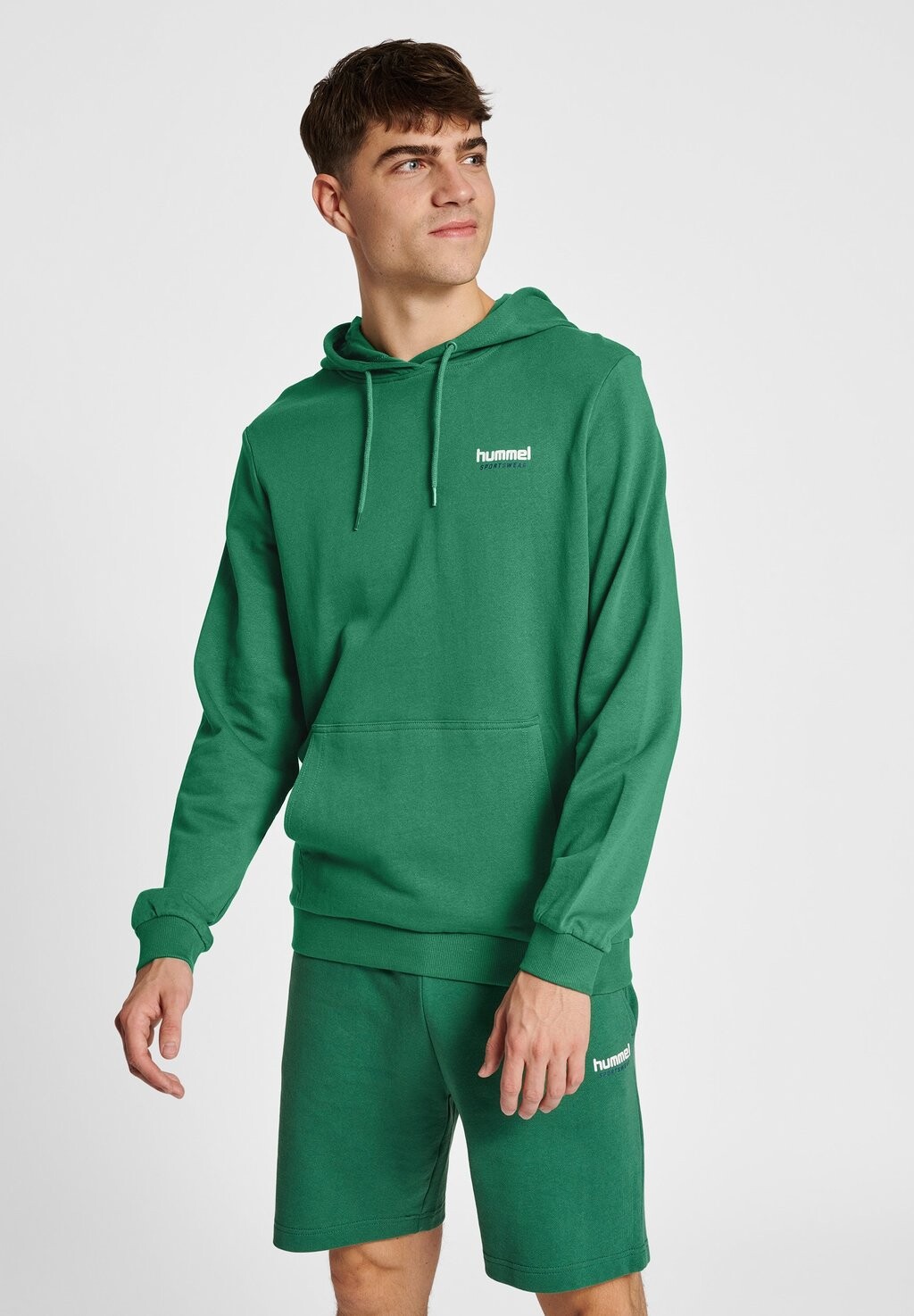 

Толстовка с капюшоном Hummel, зеленый