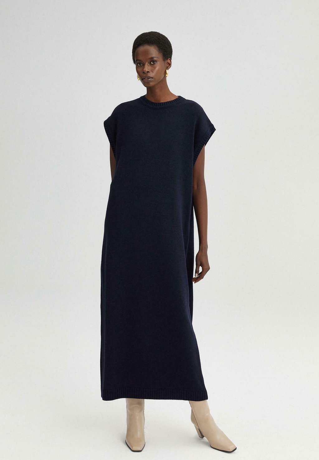 

Трикотажное платье With Bolero Touché Privé, цвет navy blue