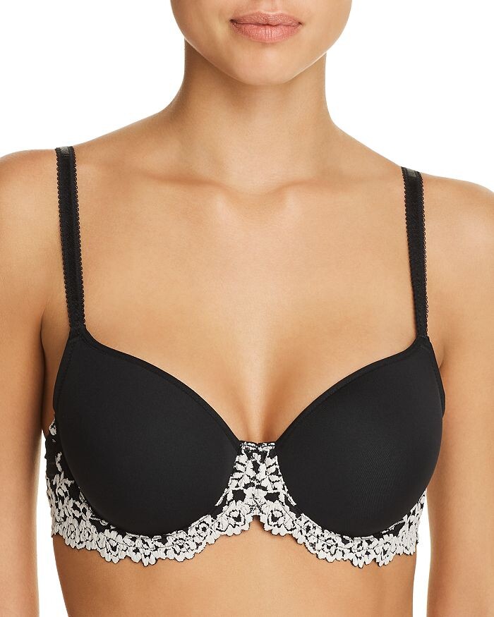 

Контурный бюстгальтер Embrace Lace Wacoal