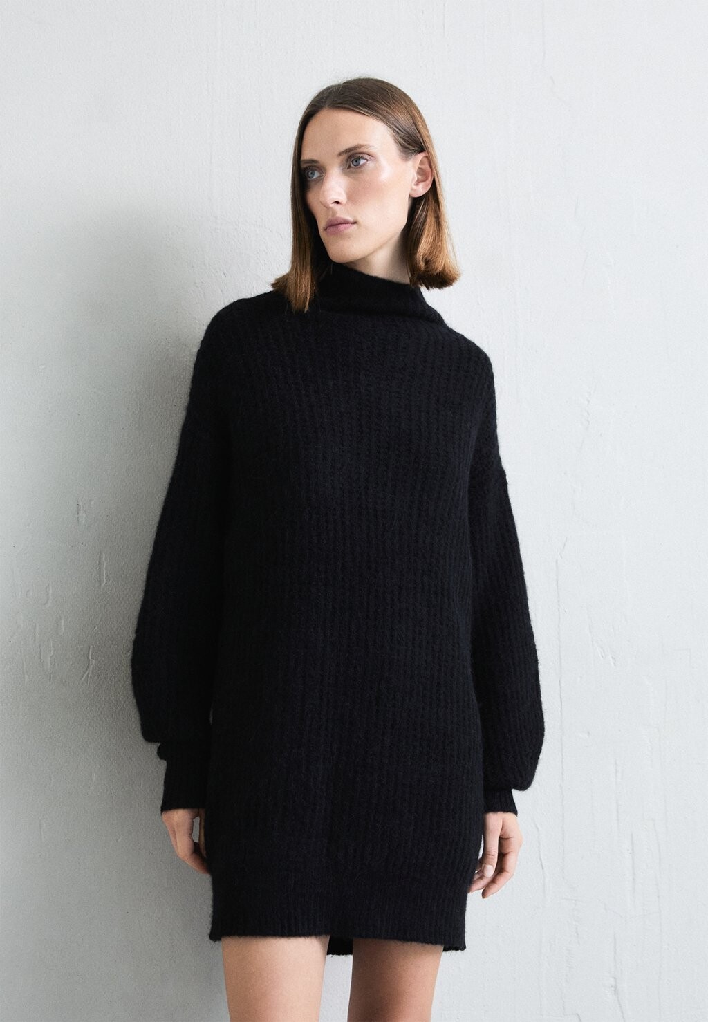 

Платье Point DESIGNERS REMIX VERONA DRESS, черный
