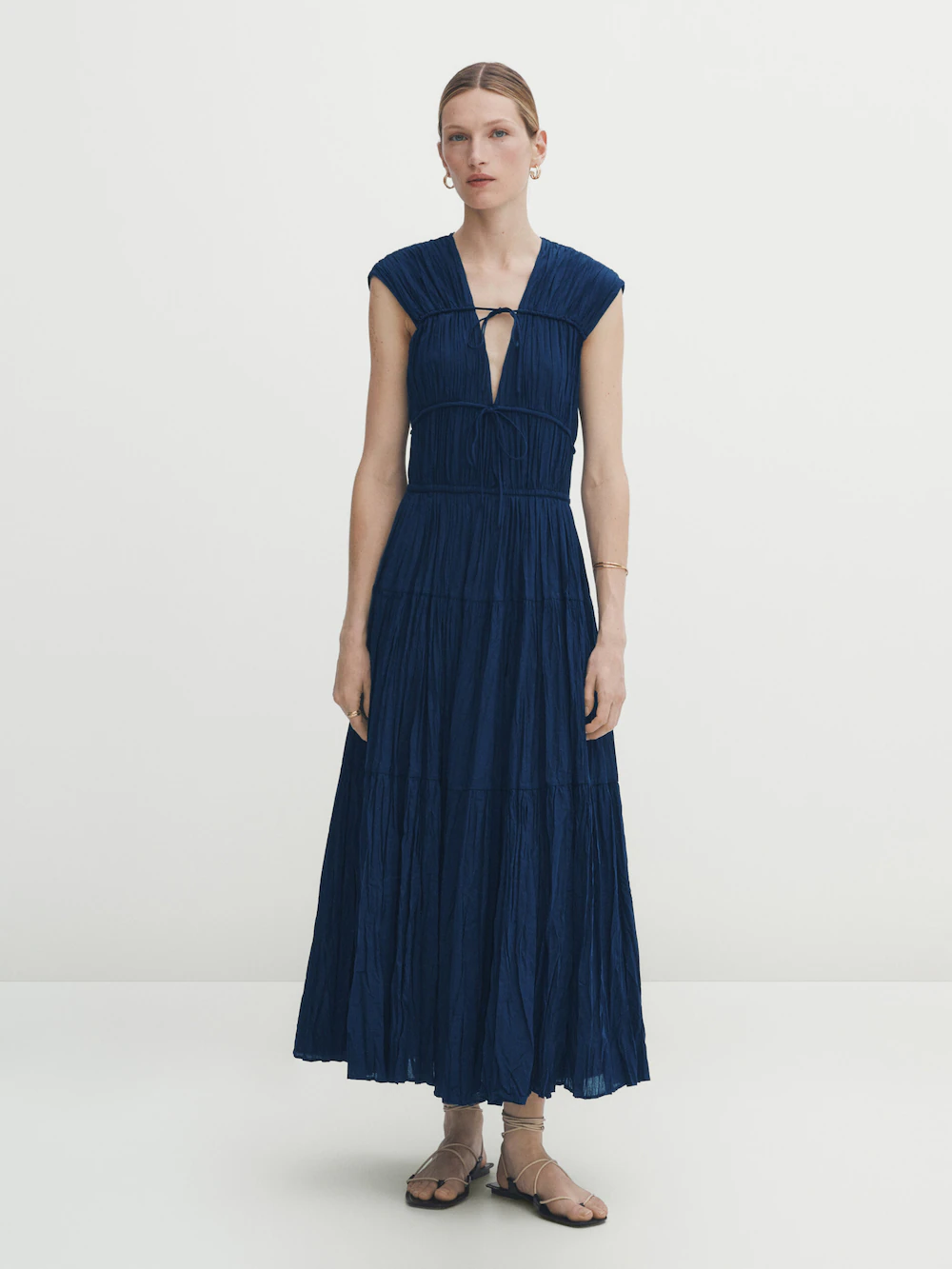 

Плиссированное платье с завязками Massimo Dutti, синий