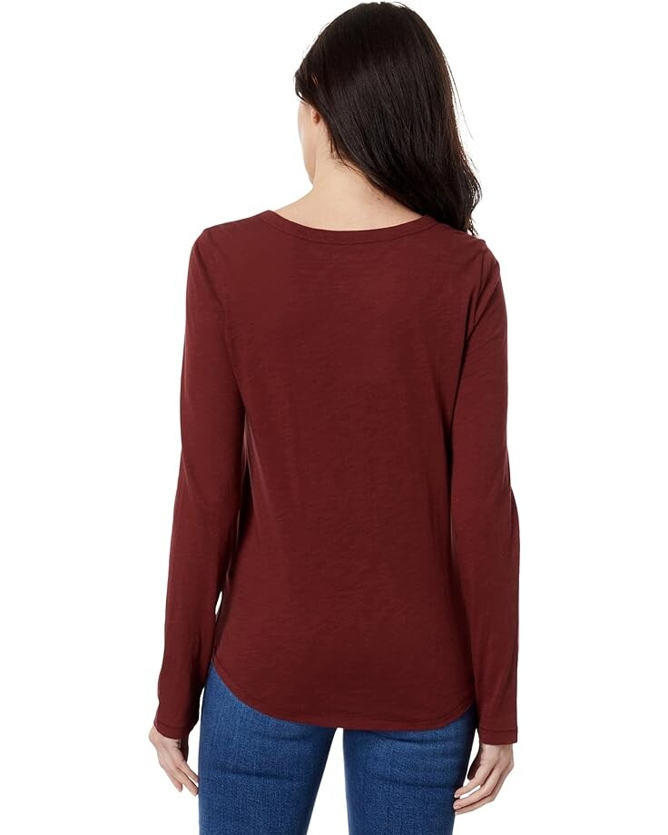 

Футболка Madewell Whisper Cotton Rib-Crewneck Long-Sleeve Tee, цвет Garnet Stone