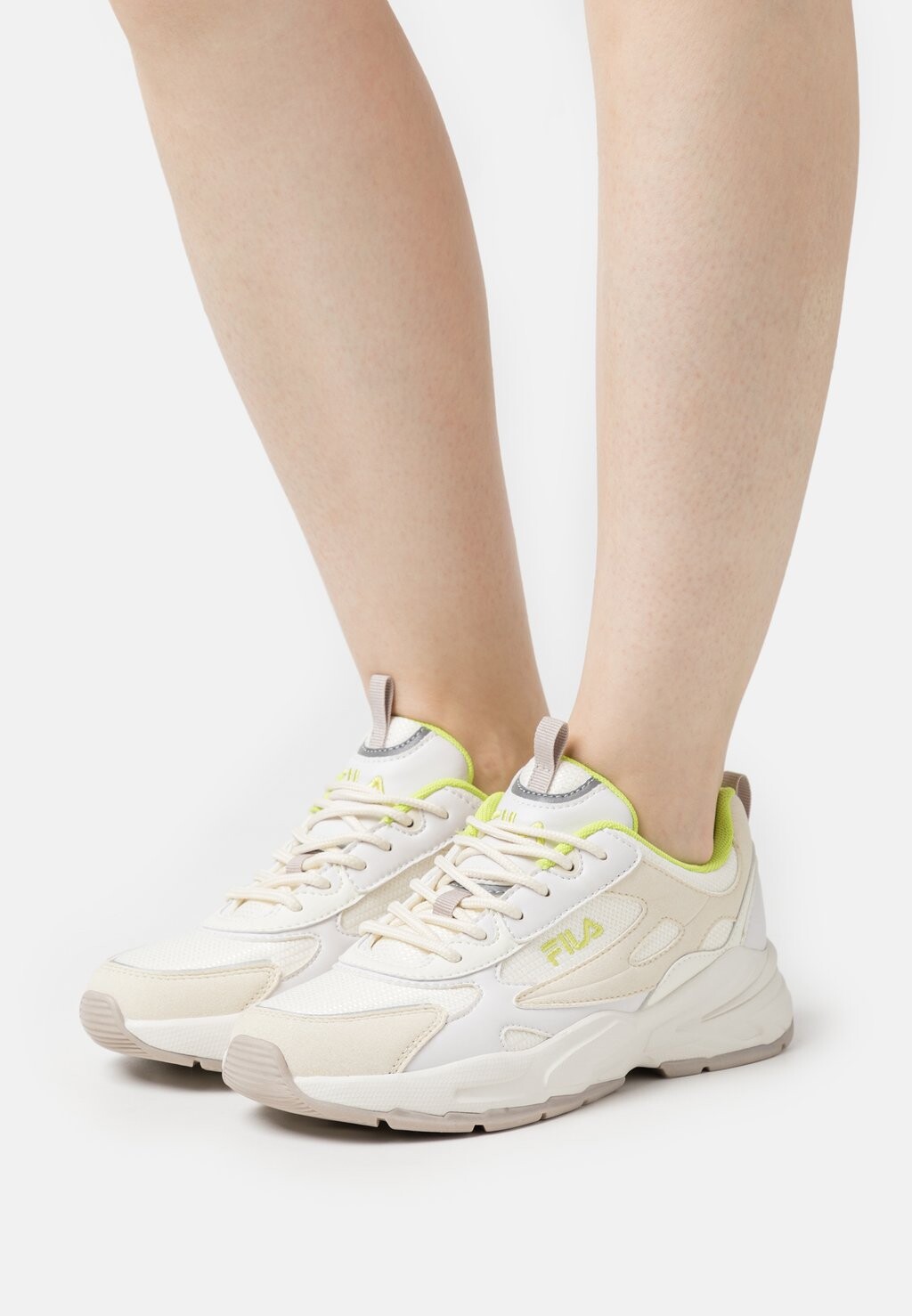 

Кроссовки Fila