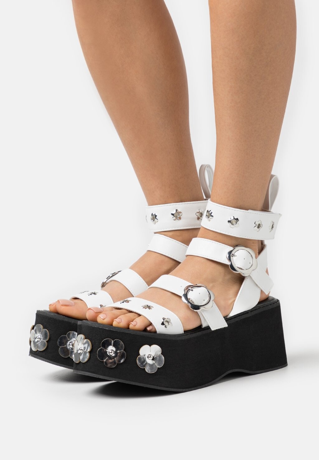 

Босоножки на платформе Koi Footwear, белый