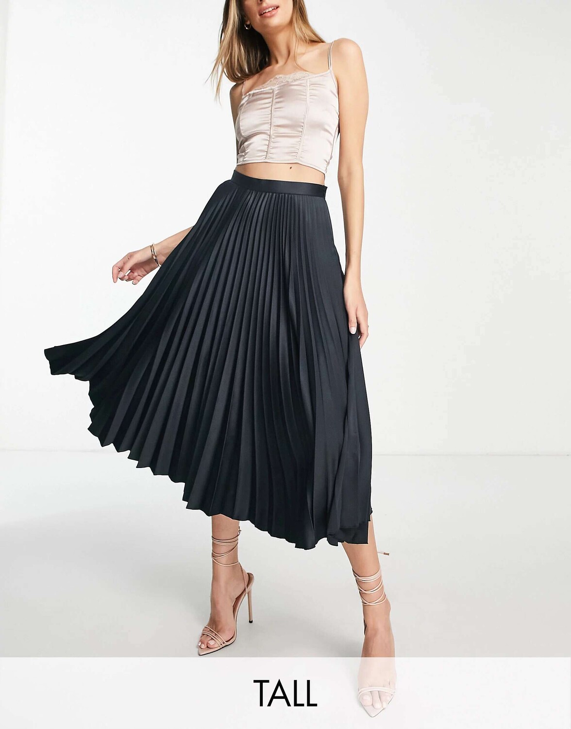 

Черная плиссированная юбка миди Closet London