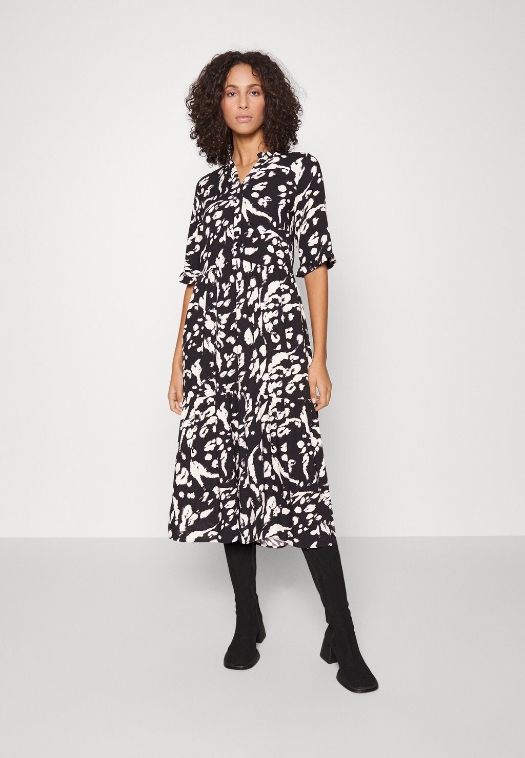 

Повседневное платье Vero Moda
