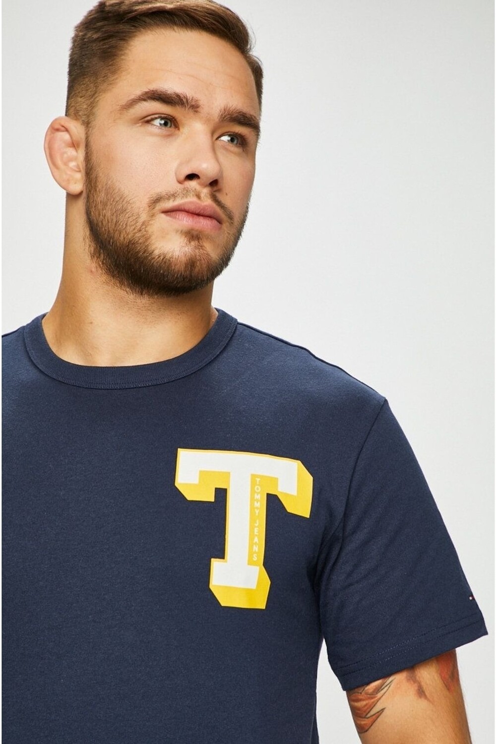 

Футболка Tommy Hilfiger, Серый
