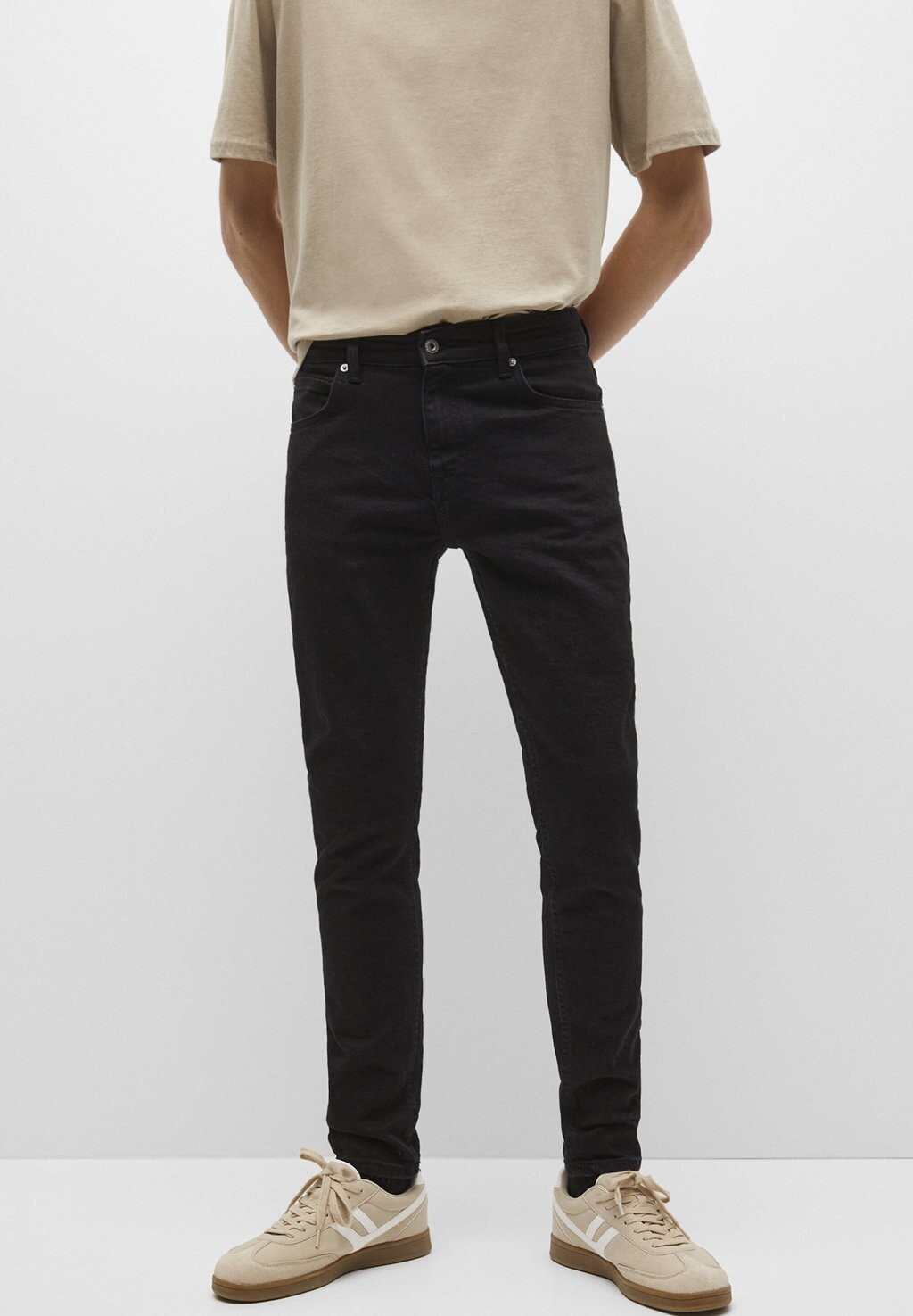 

Джинсы скинни PULL&BEAR