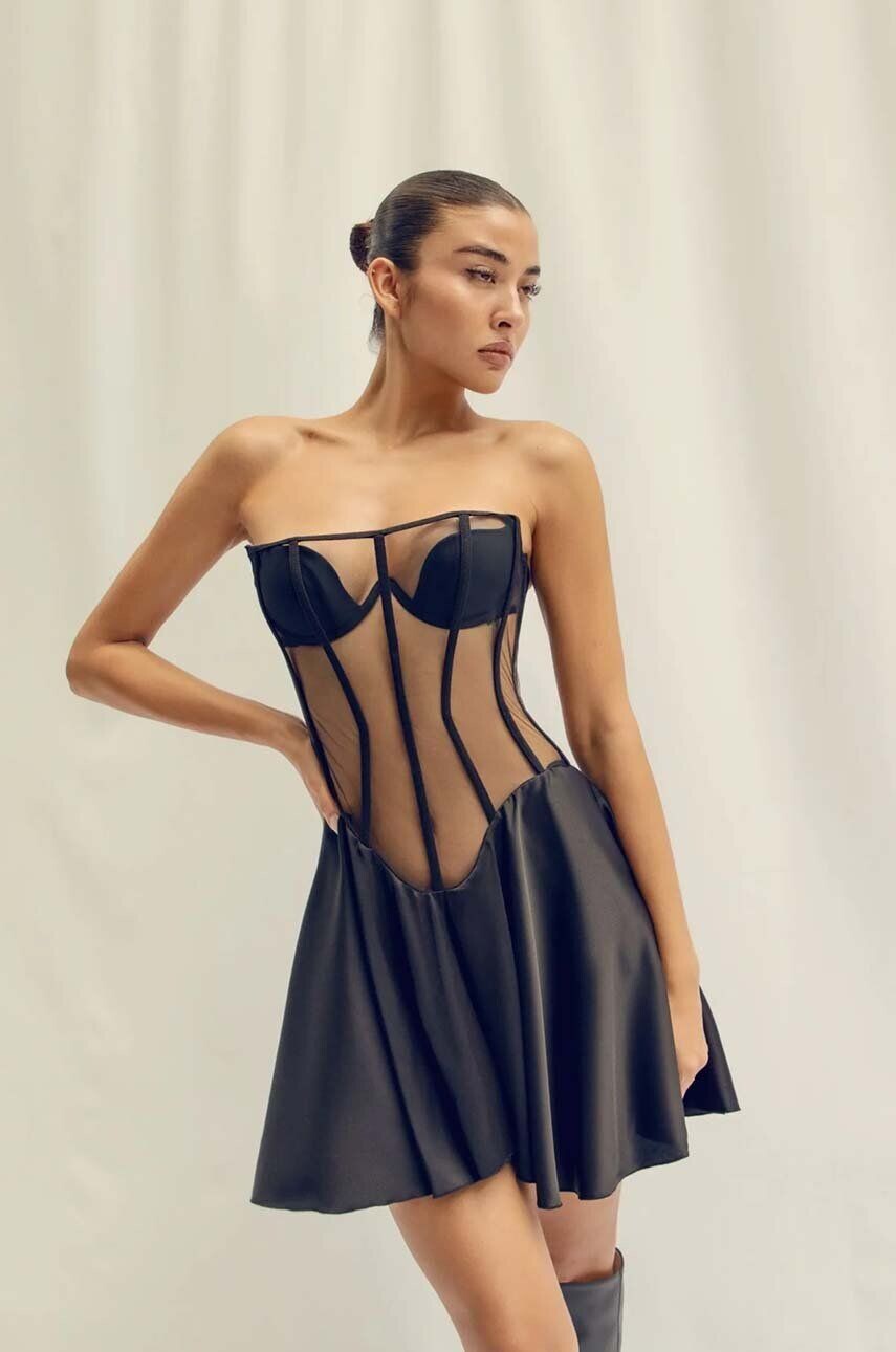 

Платье GOD SAVE QUEENS Платье VIVIENNE DRESS, черный